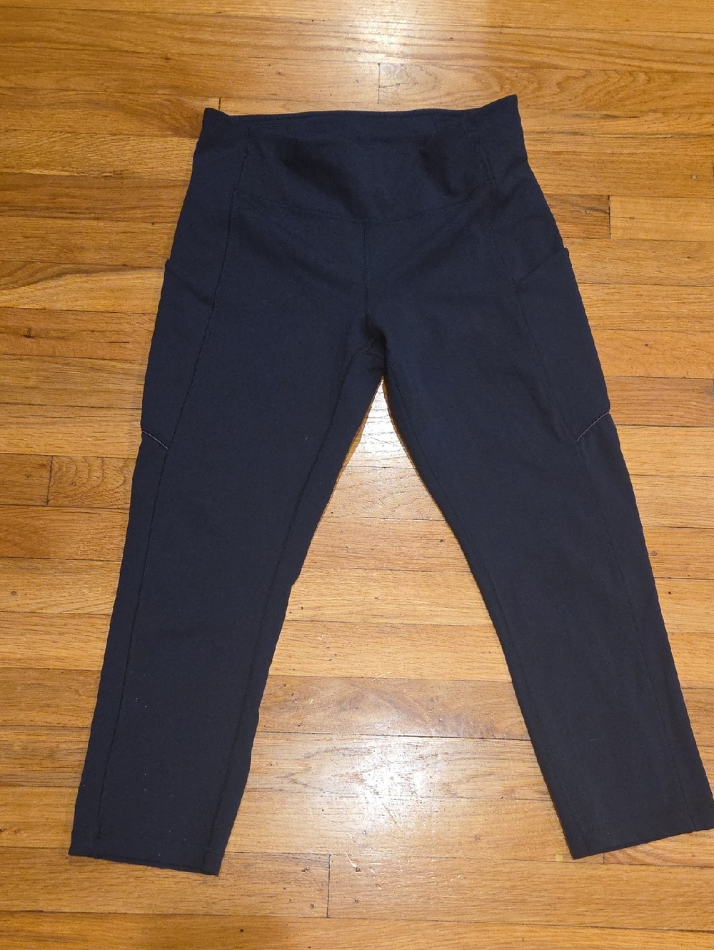 Lululemon Athletica Women's Navy Blue Workout Leggings W/ Pockets (8)